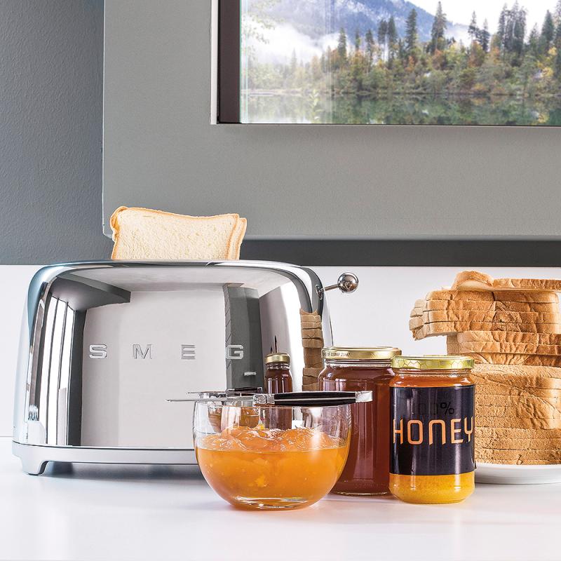 SMEG Brödrost 2 skivor TSF01 Krom