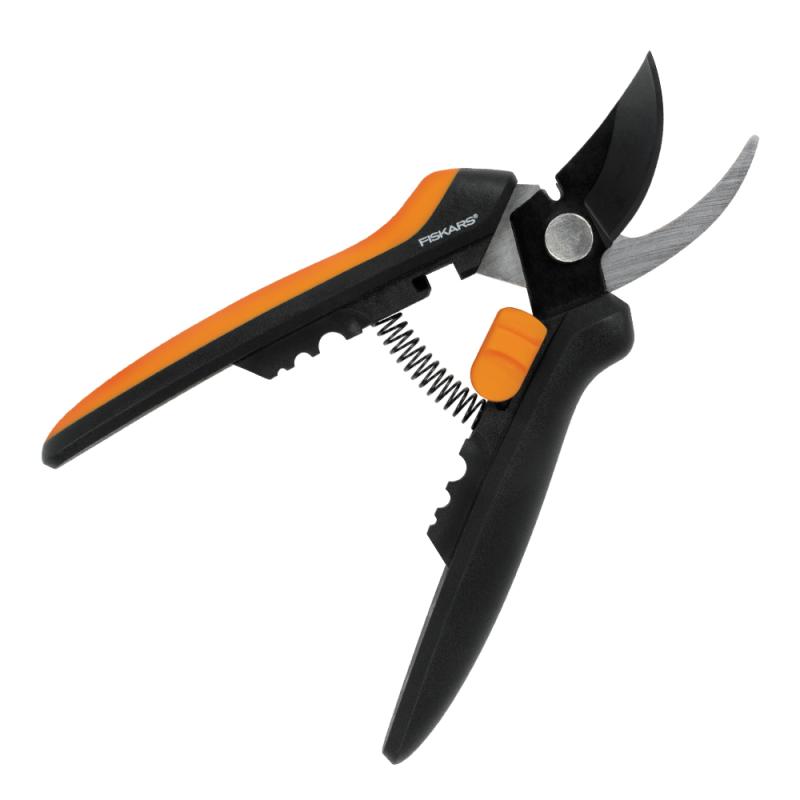 Fiskars Solid™ beskärningssax SP14 24 cm svart/orange