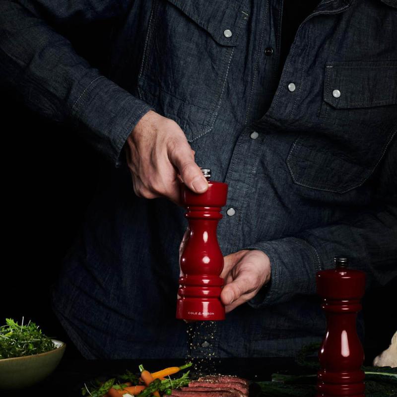 Cole & Mason London Salt- och Pepparkvarnset 18 cm Röd
