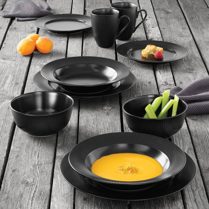 Aida Groovy Tallrik 27 cm Svart