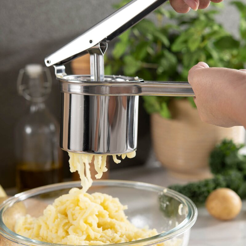 Anders Petter Steel Essentials potatispress 24,5 cm stål
