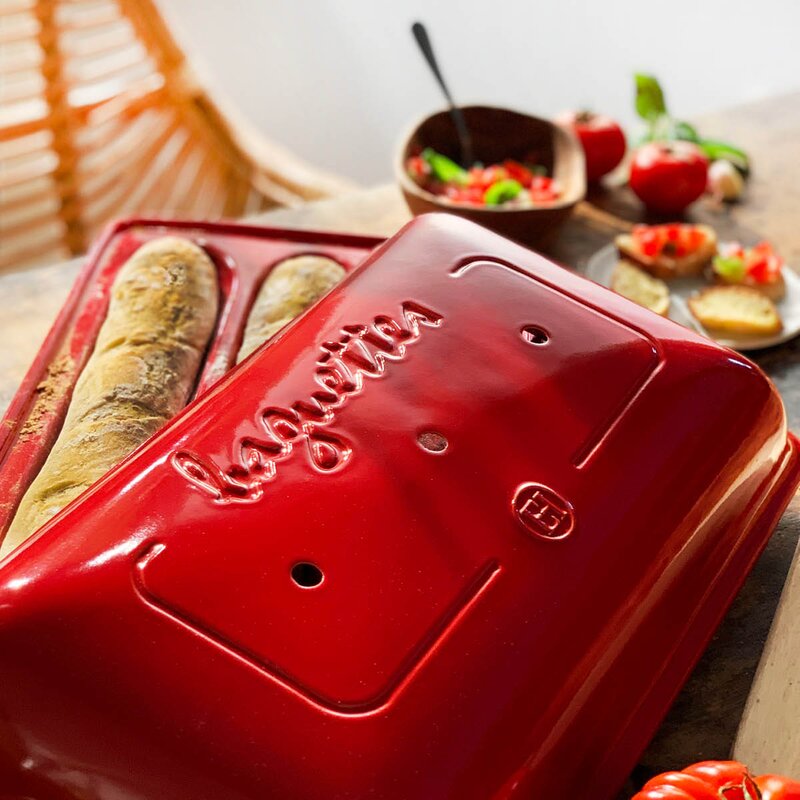 Emile Henry Ugnsfast baguetteform 40x23 cm Grand Cru