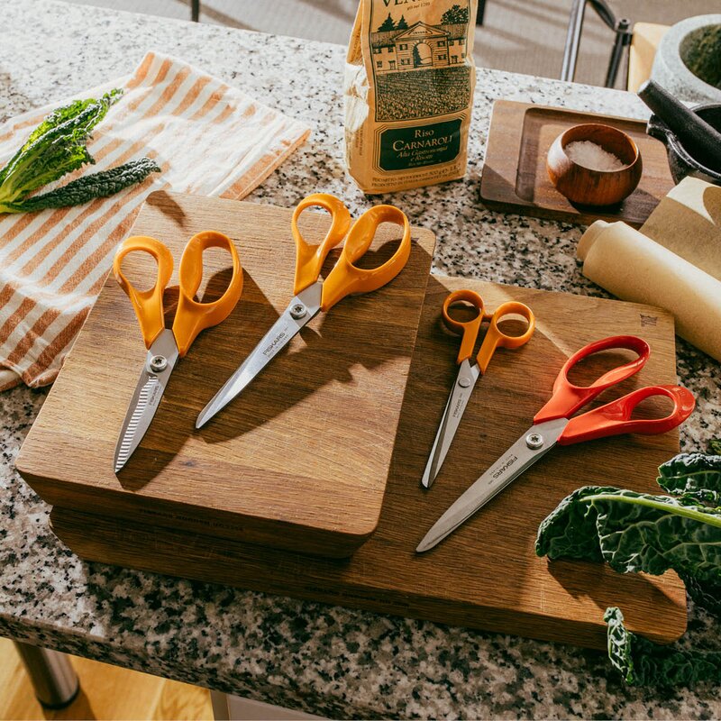 Fiskars Classic universalsax 21 cm orange/stål