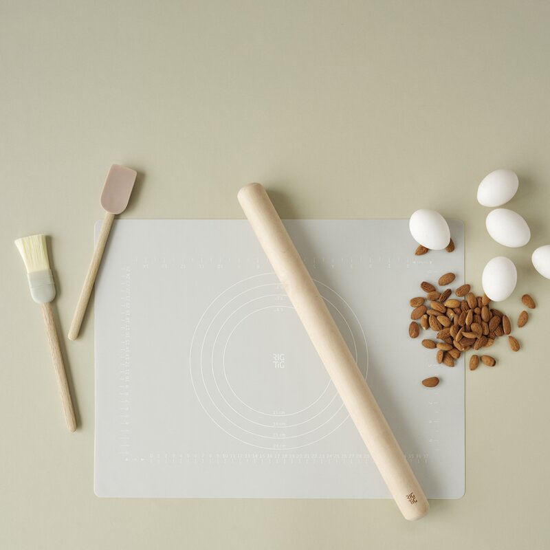 RIG-TIG BAKE-IT kavel och bakmatta grå/trä