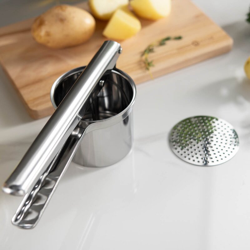Anders Petter Steel Essentials potatispress 24,5 cm stål