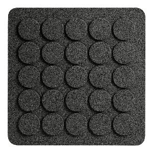 Born in Sweden Grytunderlägg Kork 20x20 cm Svart