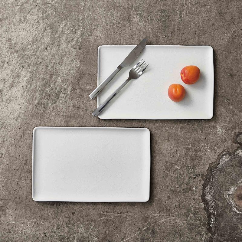 Aida Raw Crafted Arctic White Tallrik 31x20 cm