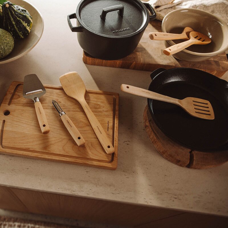 Fiskars Folken sked 29 cm trä