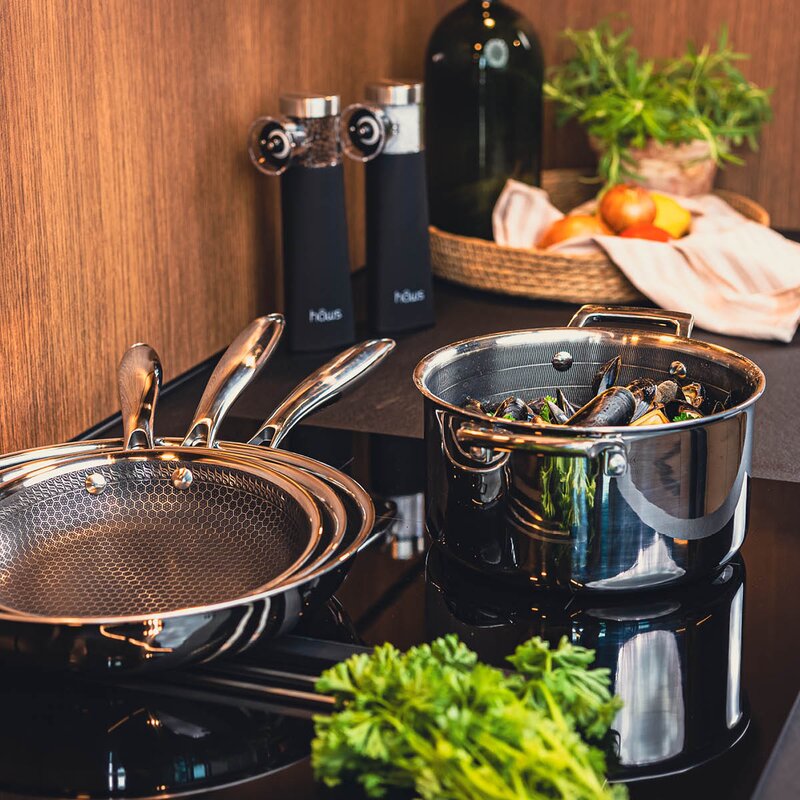 Haws Santo gryta med lock 5,8 L beläggning stål/svart