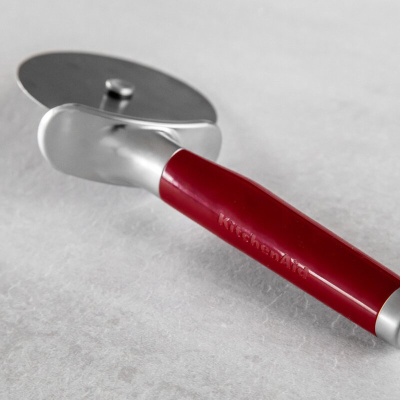 KitchenAid Core pizzaskärare 22,7 cm empire red