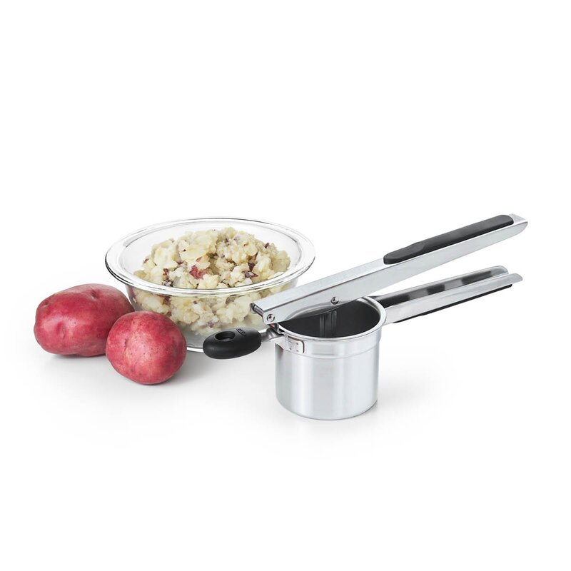 Oxo Potatispress 33 cm rostfritt stål/svart
