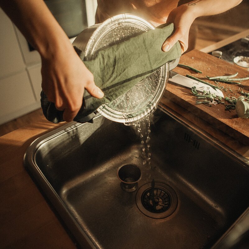 Fiskars Functional Form gryta med glaslock 7 L