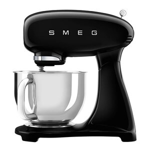 SMEG köksmaskin SMF05 4,8 L svart