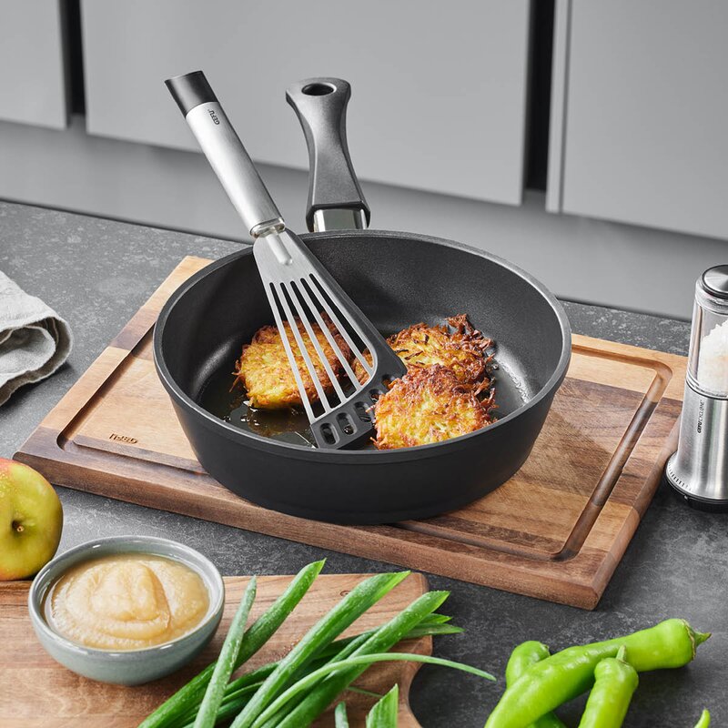 Gefu Primeline stekspade 31 cm stål/svart