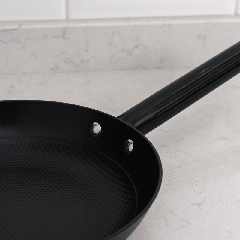 Vargen & Thor Aska gjutjärnspanna 24 cm svart